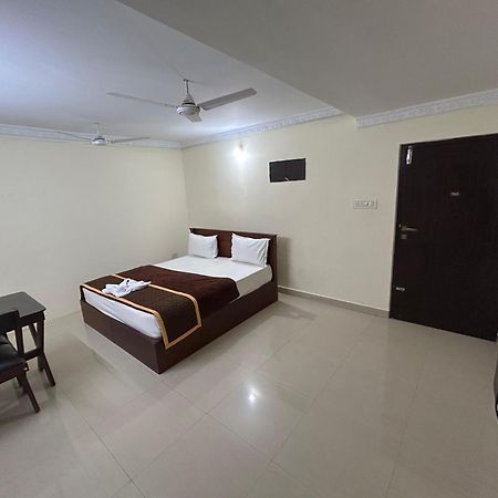 K V Suites Kochi المظهر الخارجي الصورة