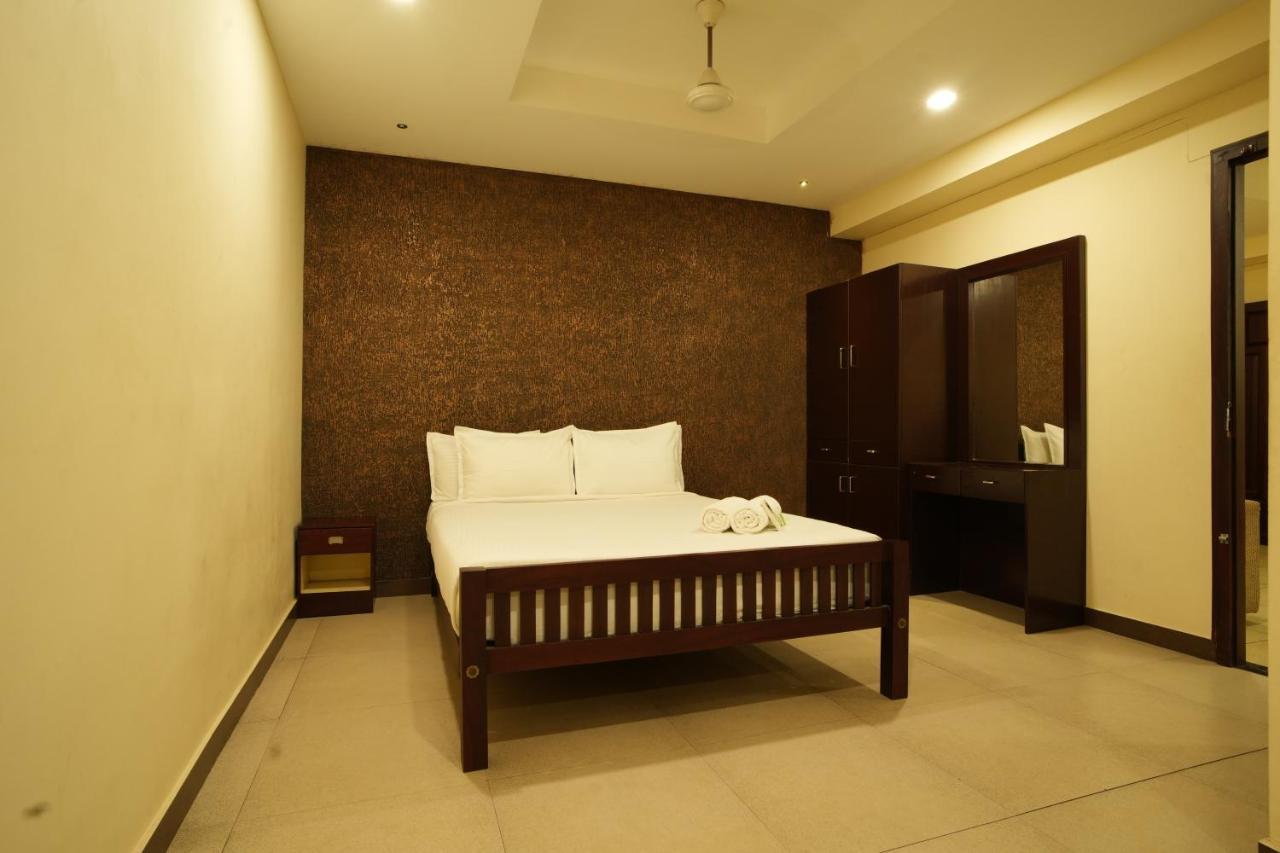 K V Suites Kochi المظهر الخارجي الصورة