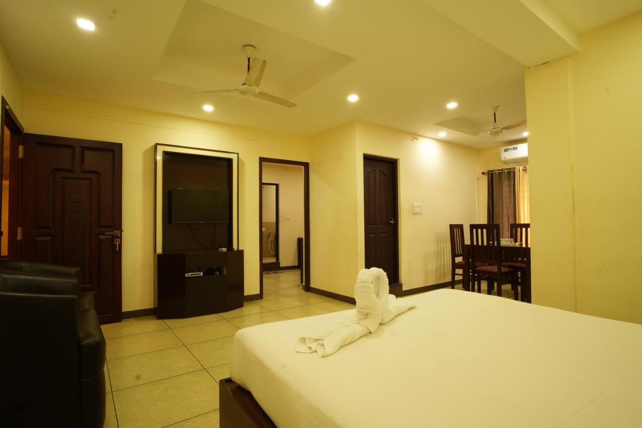 K V Suites Kochi المظهر الخارجي الصورة