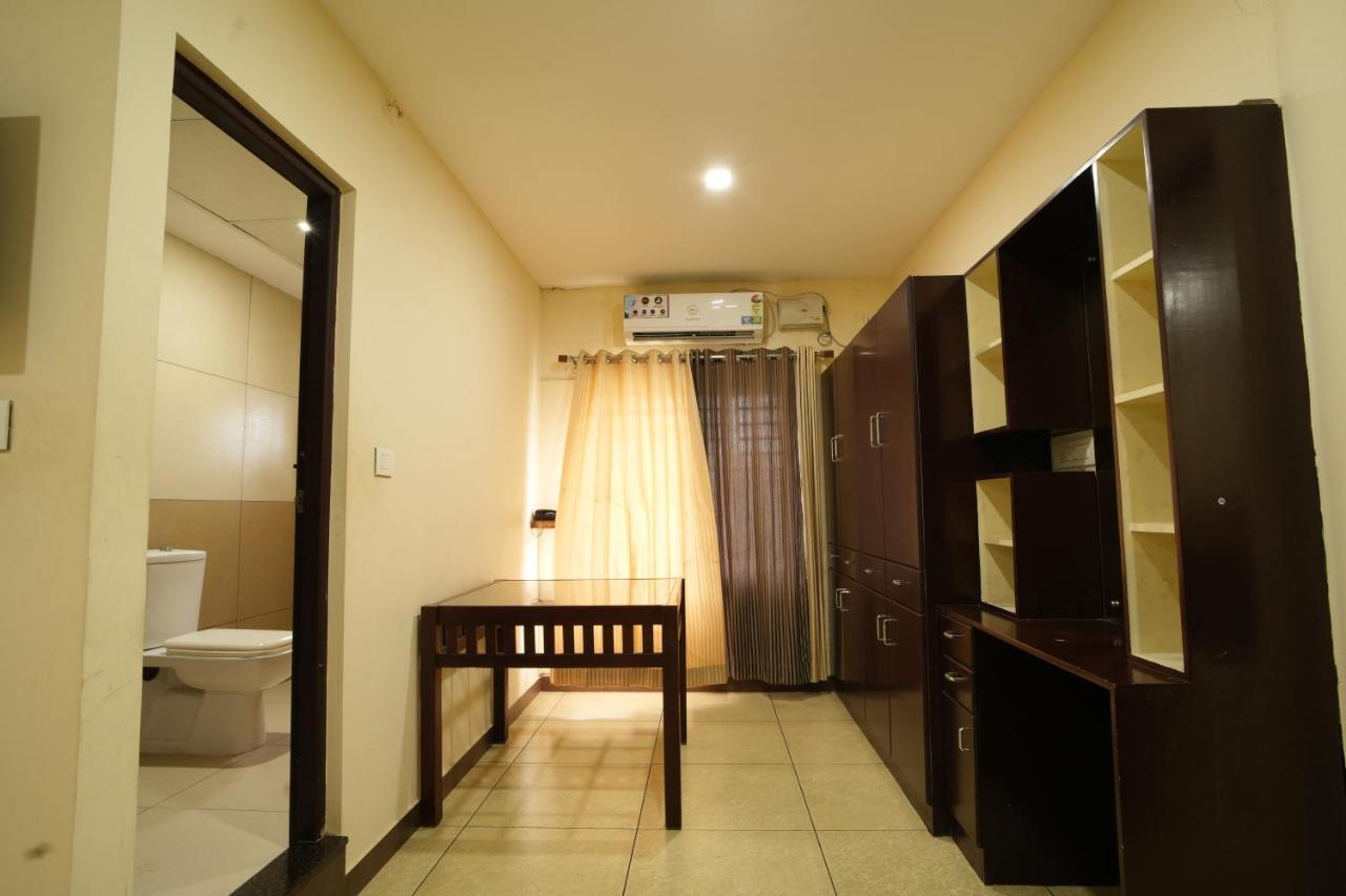 K V Suites Kochi المظهر الخارجي الصورة