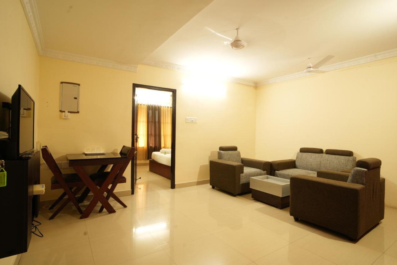 K V Suites Kochi المظهر الخارجي الصورة