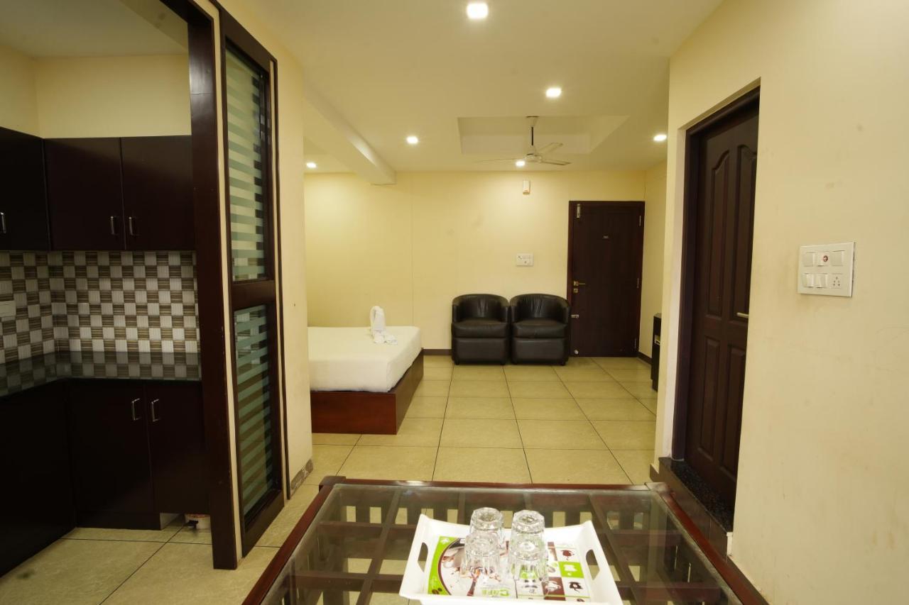 K V Suites Kochi المظهر الخارجي الصورة