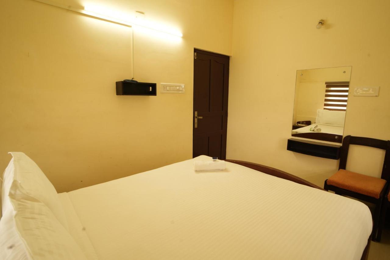 K V Suites Kochi المظهر الخارجي الصورة