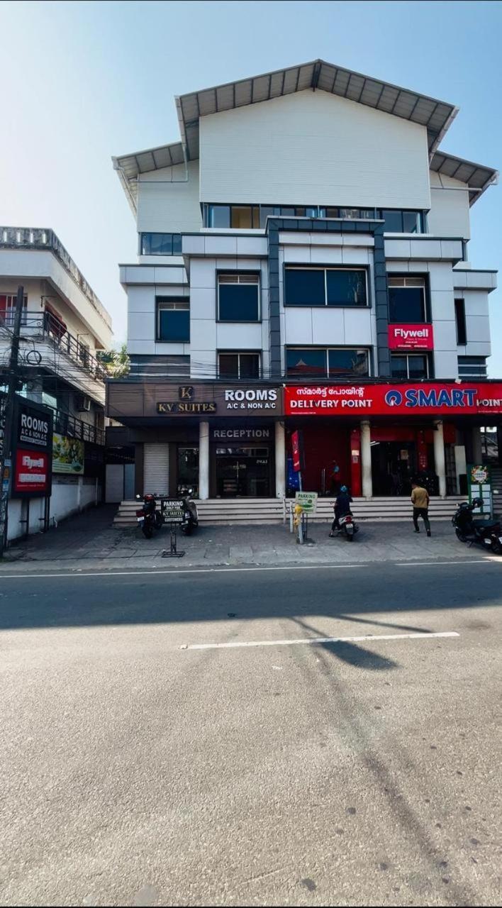 K V Suites Kochi المظهر الخارجي الصورة