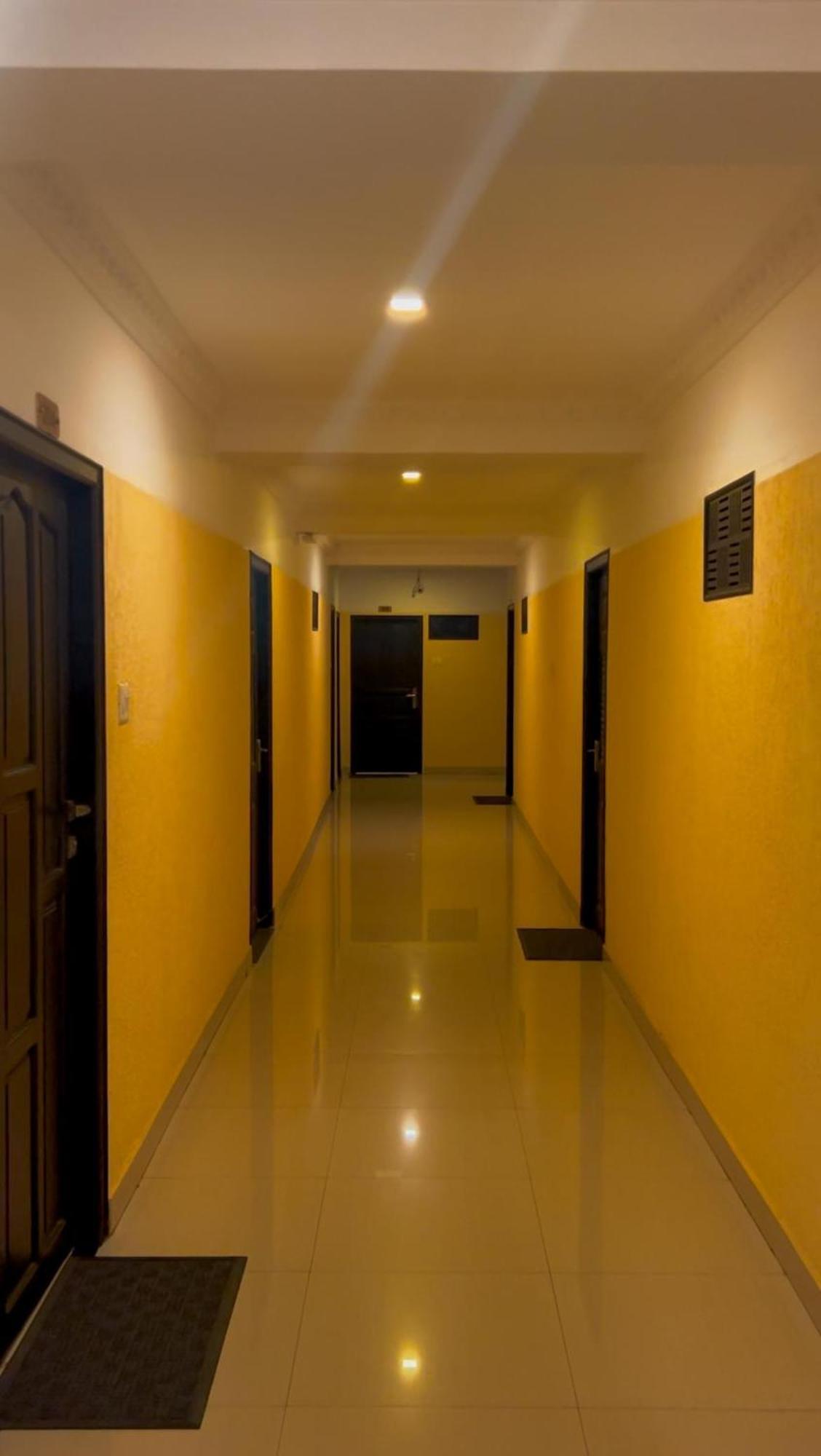 K V Suites Kochi المظهر الخارجي الصورة